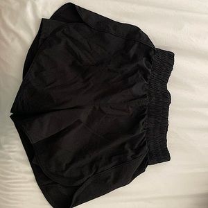 Active AVIA shorts with liner size 4-6